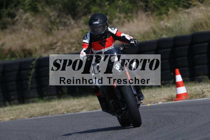Archiv-2023/28 05.06.2023 Moto Club Anneau du Rhin/blanc-novice/38